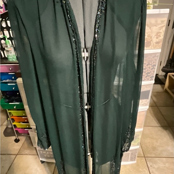 Formal long dress with sheer cover - Picture 10 of 12